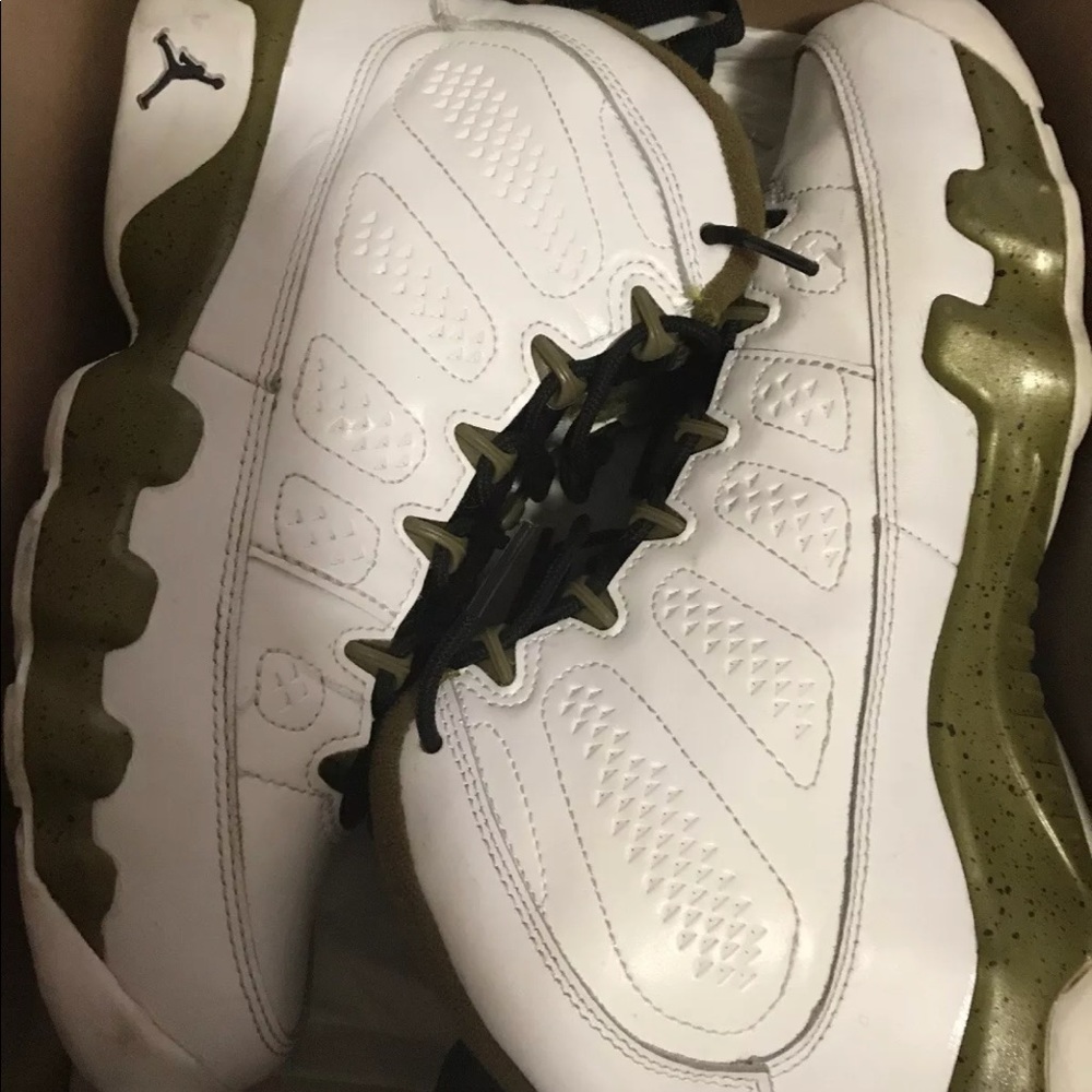 Jordan retro 9